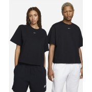 Nike Sportswear Essential Womens Boxy T-Shirt DD1237-010