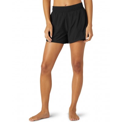 Beyond Yoga In Stride Lined Shorts 9872450_93164