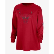 Chicago Bulls Essential Womens Nike NBA Long-Sleeve T-Shirt FQ6662-657