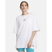 Nike Sportswear Womens Oversized T-Shirt HF4612-100